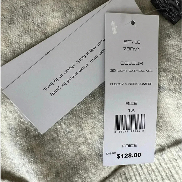 NWT- FRENCH CONNECTION V Neck Wool Blend Sweater Oatmeal Women’s Sz  1XL - Picture 6 of 10